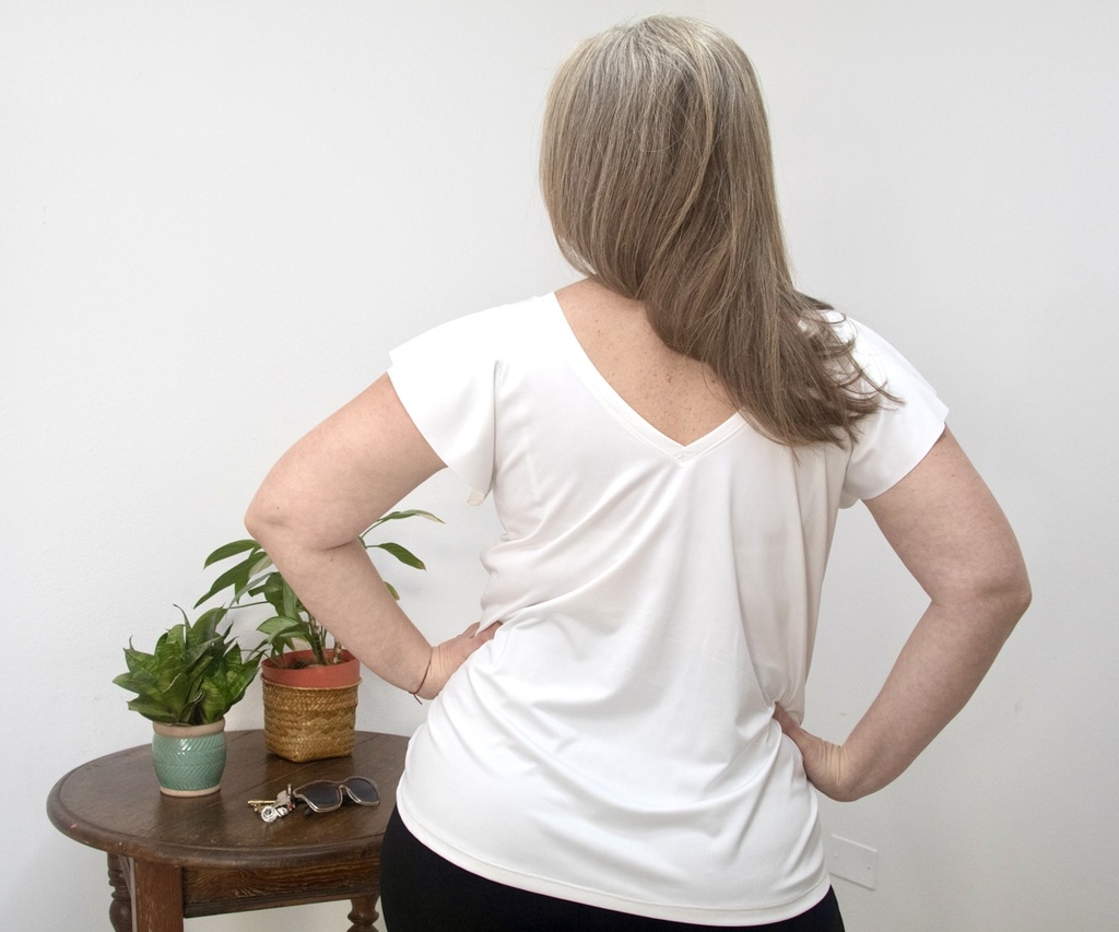 Remera Bianca bordada Natural